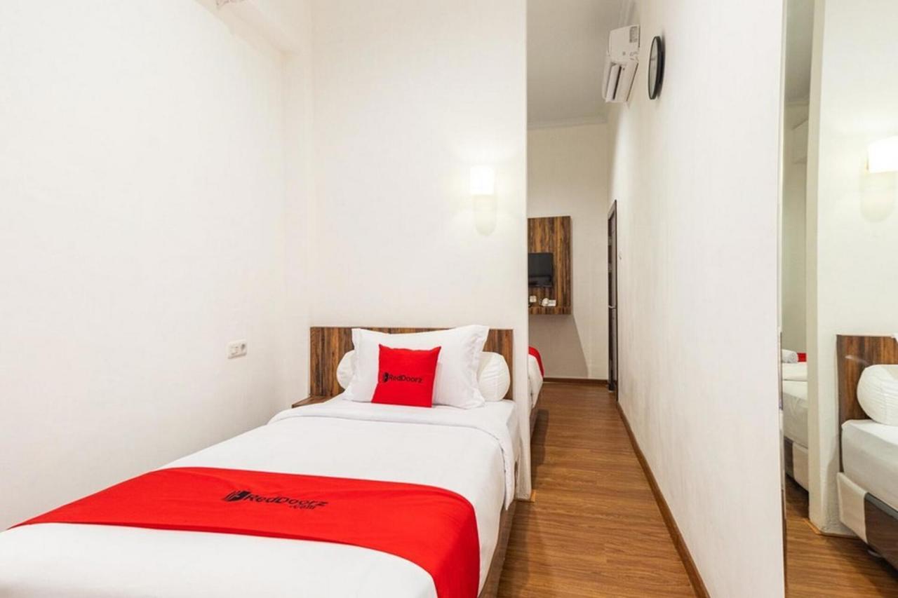 Reddoorz @ Binjai Hotel Kültér fotó